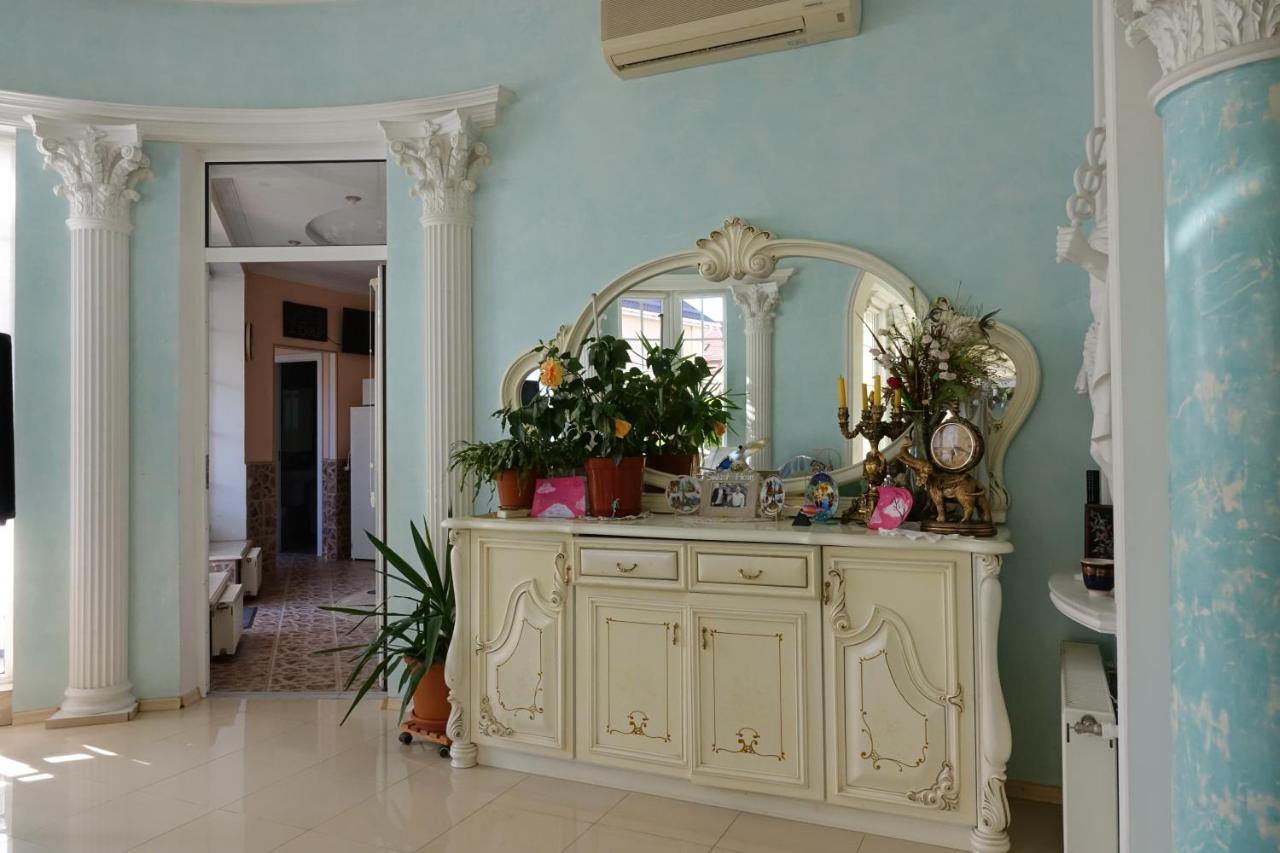 White House Apartments Οδησσός Εξωτερικό φωτογραφία