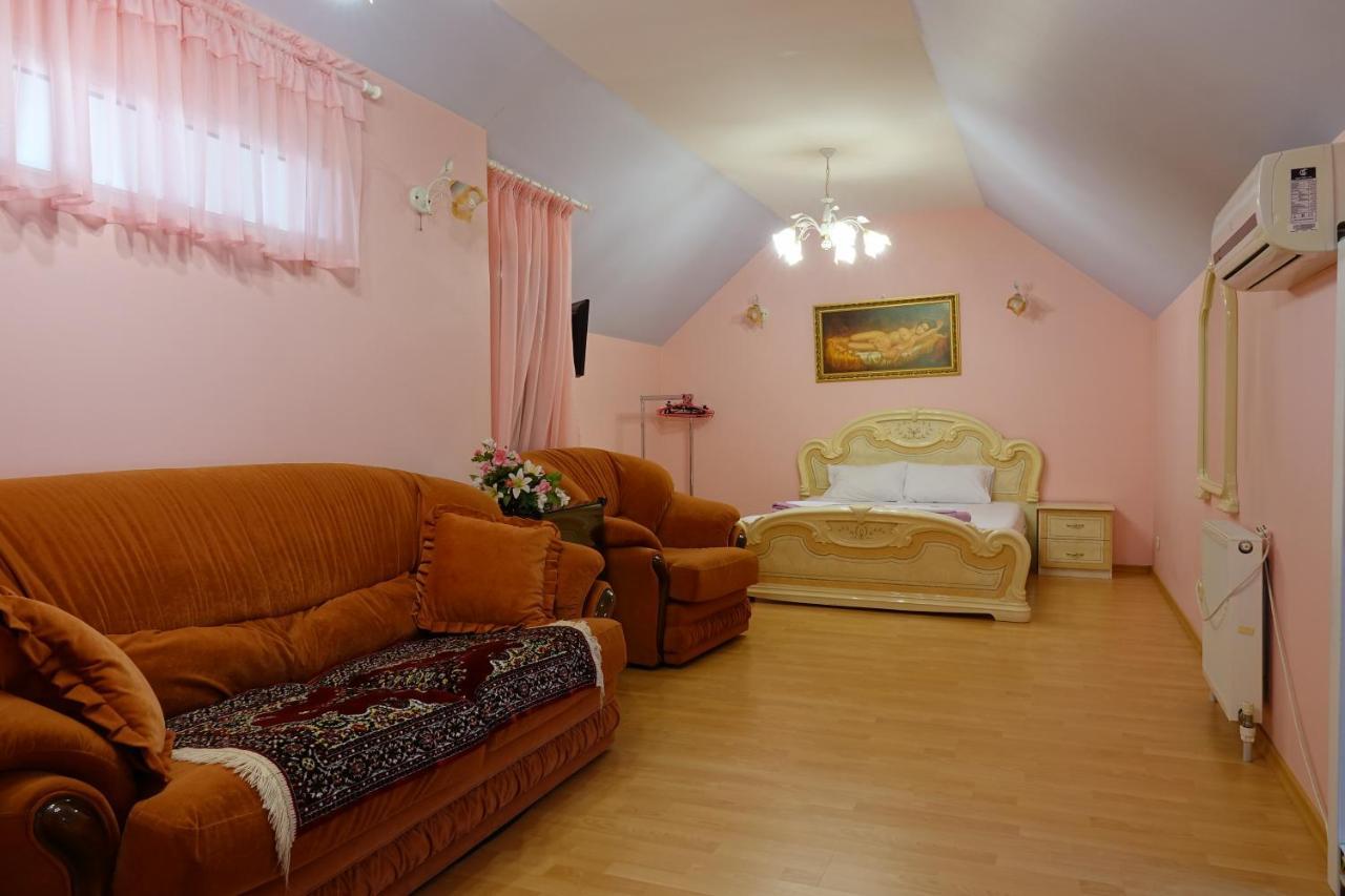 White House Apartments Οδησσός Εξωτερικό φωτογραφία