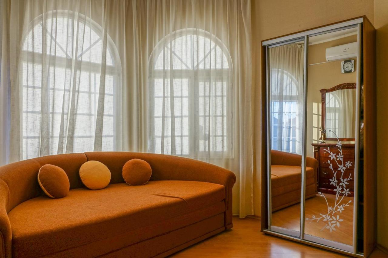White House Apartments Οδησσός Εξωτερικό φωτογραφία